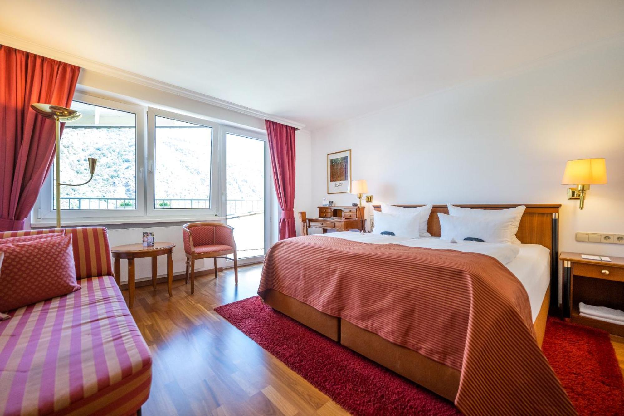 Moselromantik Hotel Kessler Meyer Кохем Екстериор снимка